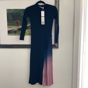 Dahlia Macphee Women’s black and ombré sweater dress